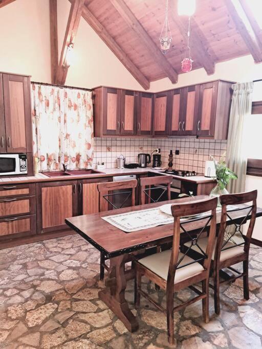 Fragosiko - Rustic Retreat In Kefalonia Argostoli  Buitenkant foto